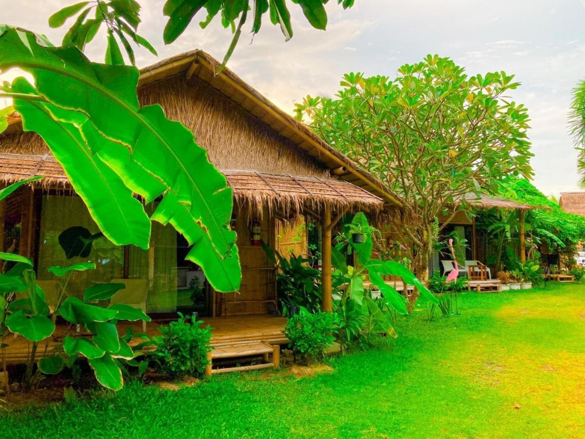 มาร์การิต้า บีช Hotel ขนอม ภายนอก รูปภาพ