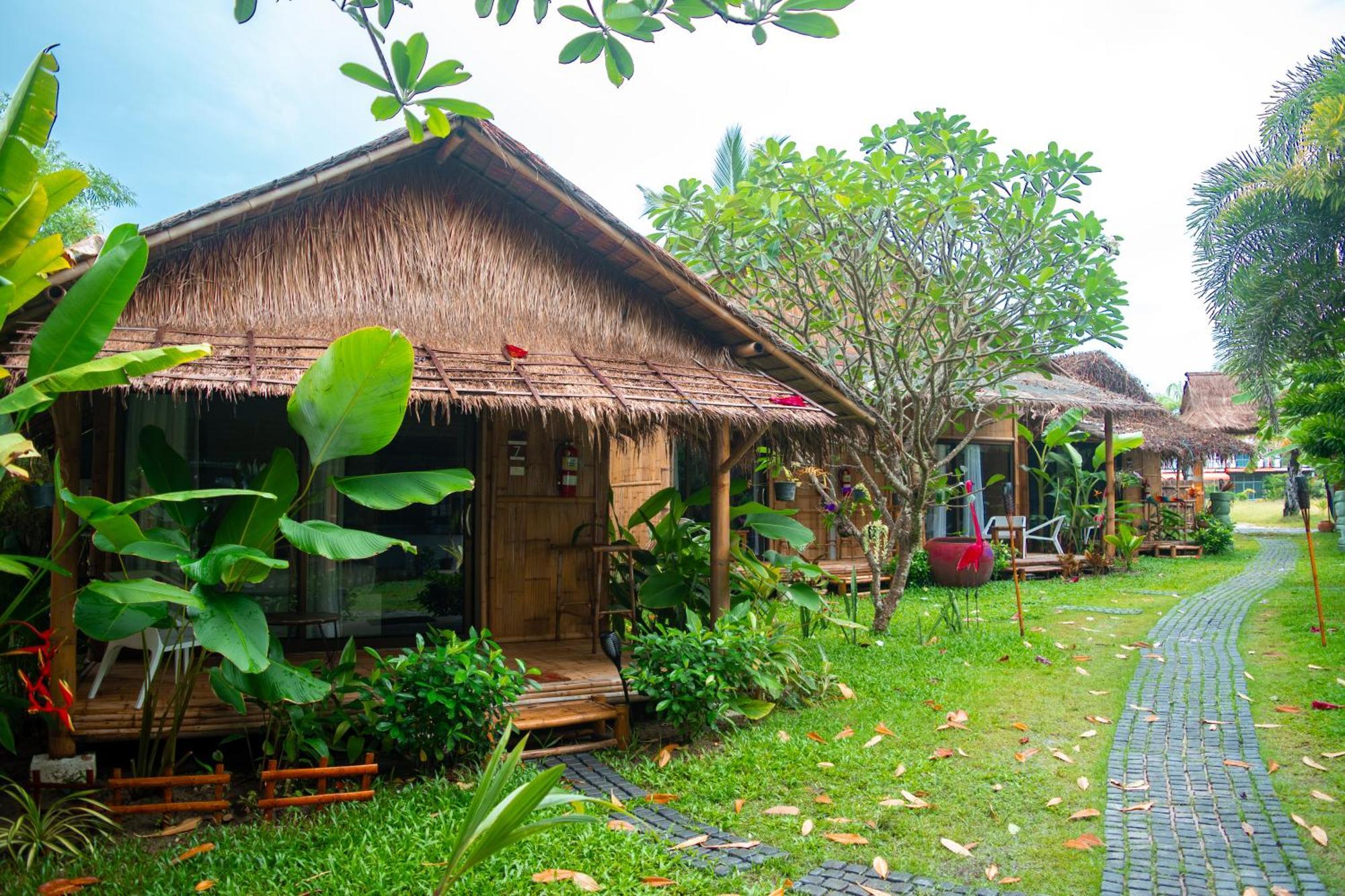 มาร์การิต้า บีช Hotel ขนอม ภายนอก รูปภาพ